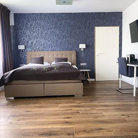 Apartm3 Am Park Hotel
