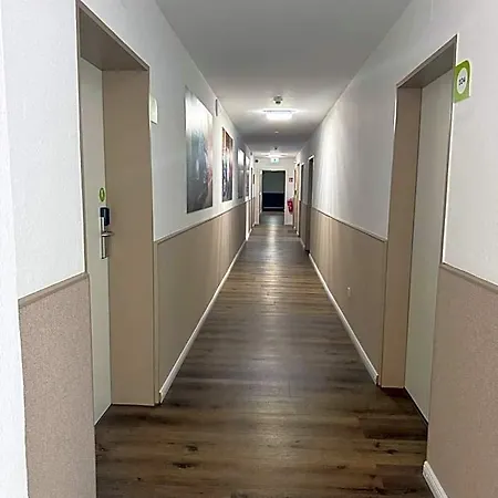 호텔 Apartm3 Am Park 4*