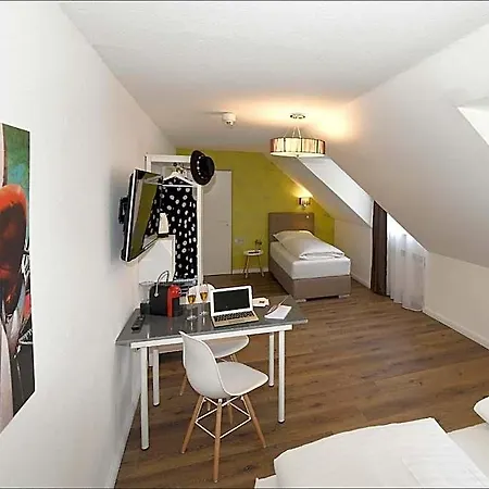 Apartm3 Am Park 4* 바트왼하우젠